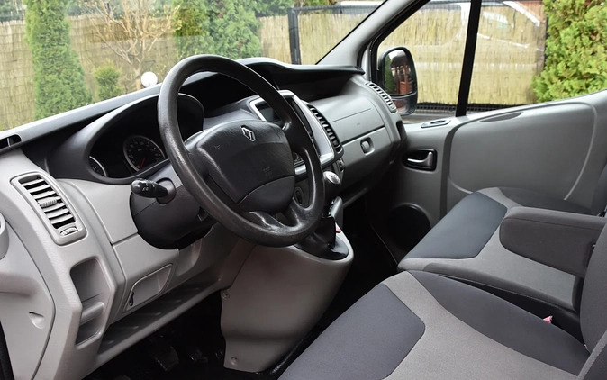 Renault Trafic cena 48400 przebieg: 184000, rok produkcji 2011 z Suwałki małe 781